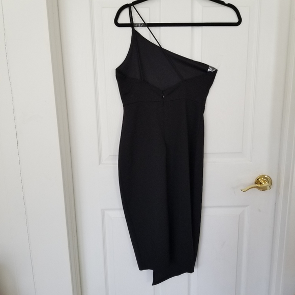 Fashion Nova asymmetrical one shoulder strap midi dress - Picture 7 of 11